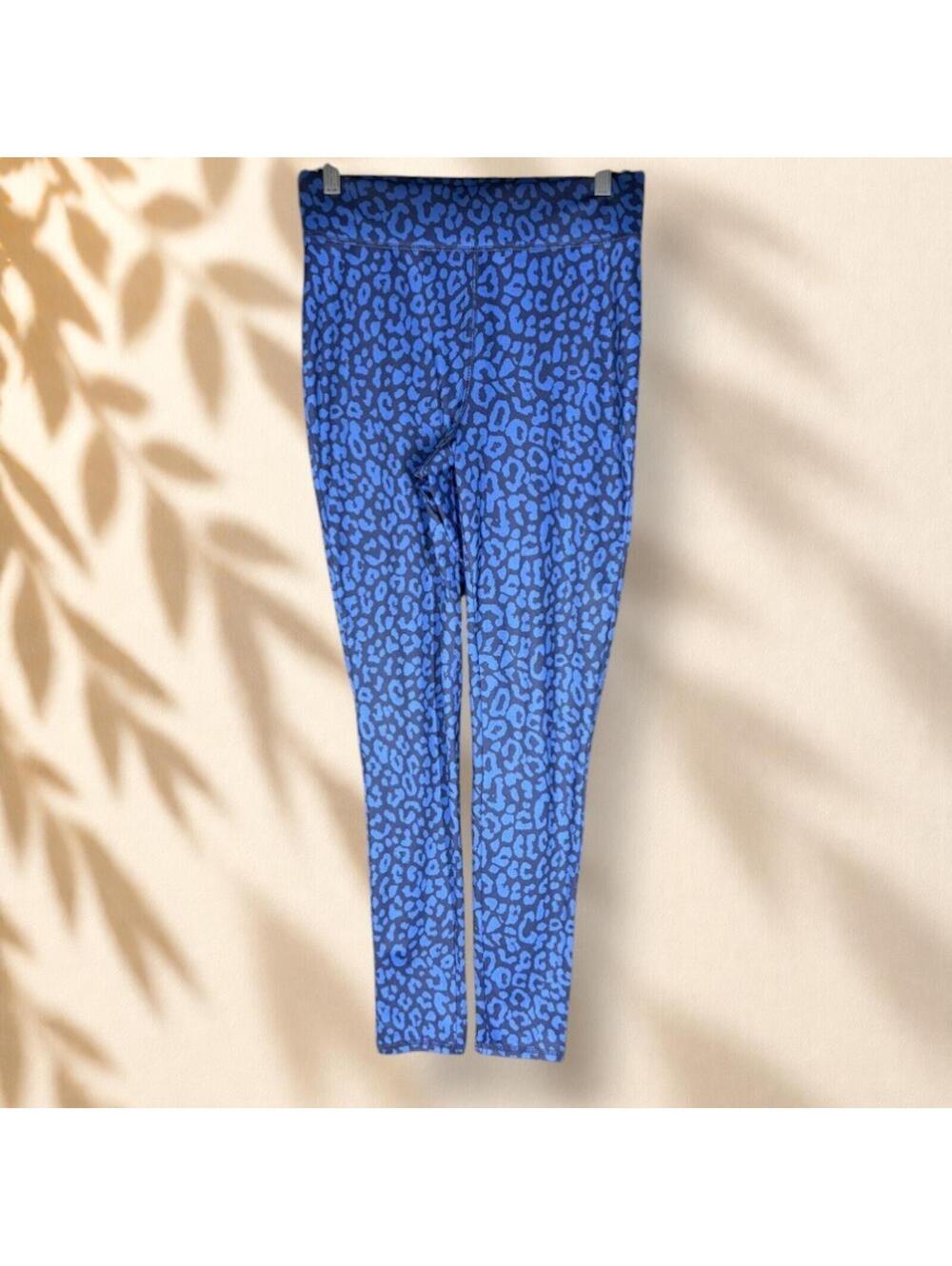 Sport Savvy Activewear Leggings Women XS Blue Animal Print Capri High Rise